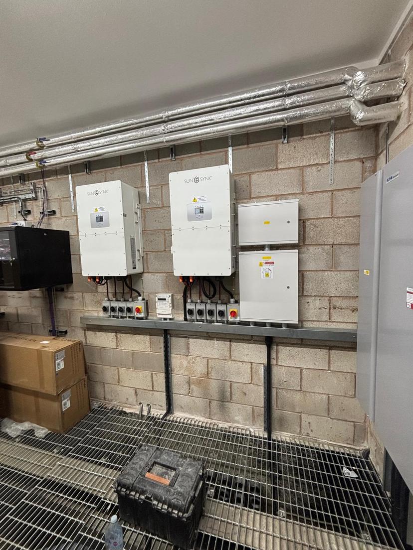 Large scale commercial battery storage system for a business